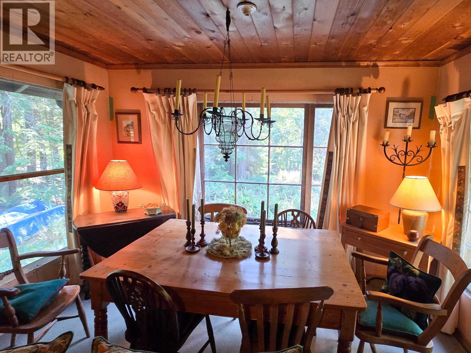 793 ANDY'S BAY ROAD, Gambier Island