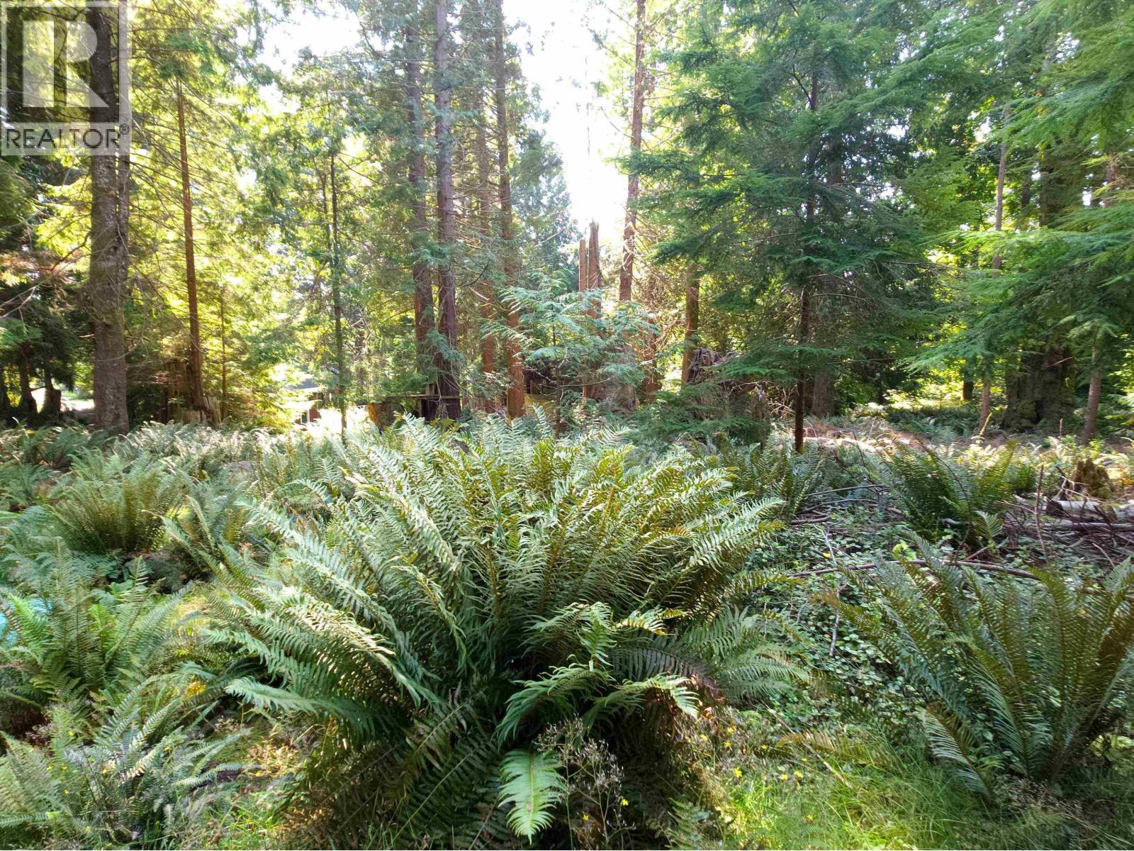 793 ANDY'S BAY ROAD, Gambier Island