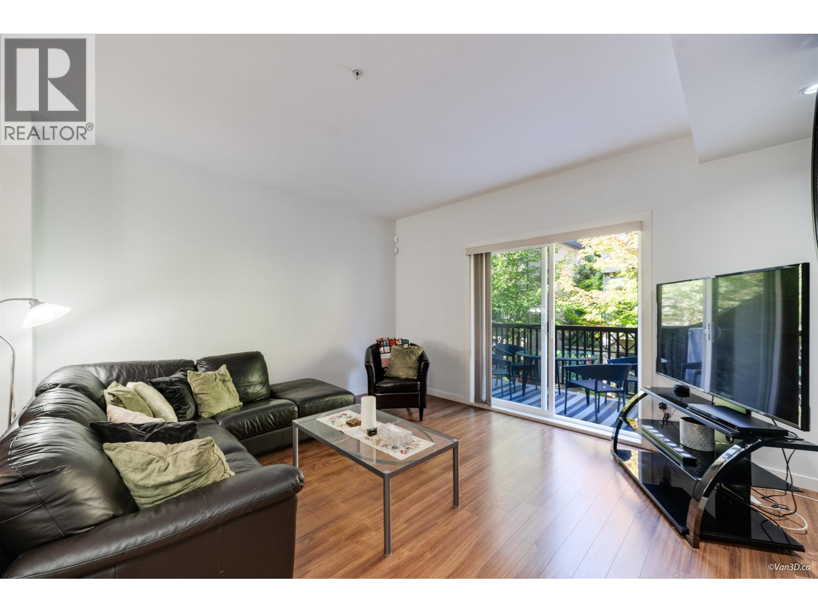 25 550 BROWNING PLACE, North Vancouver