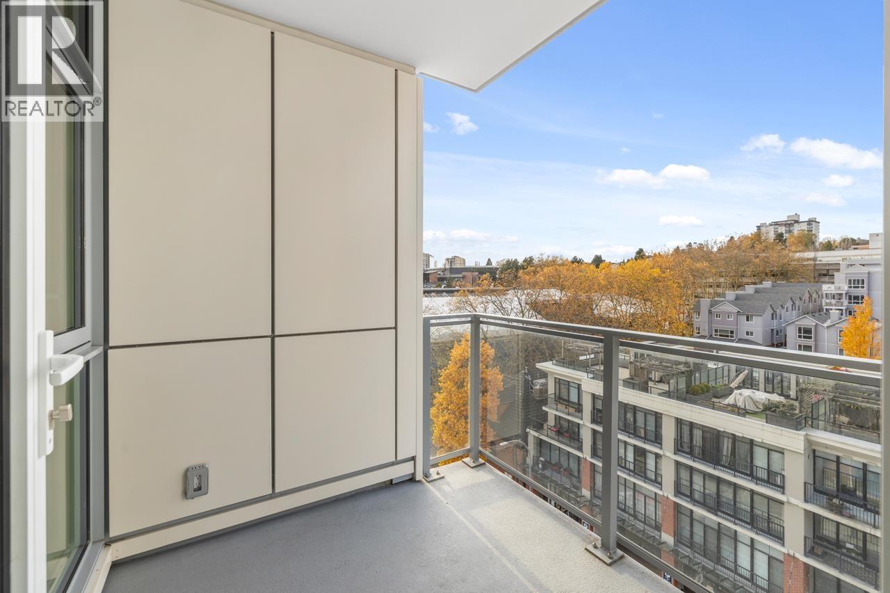 803 618 CARNARVON STREET, New Westminster