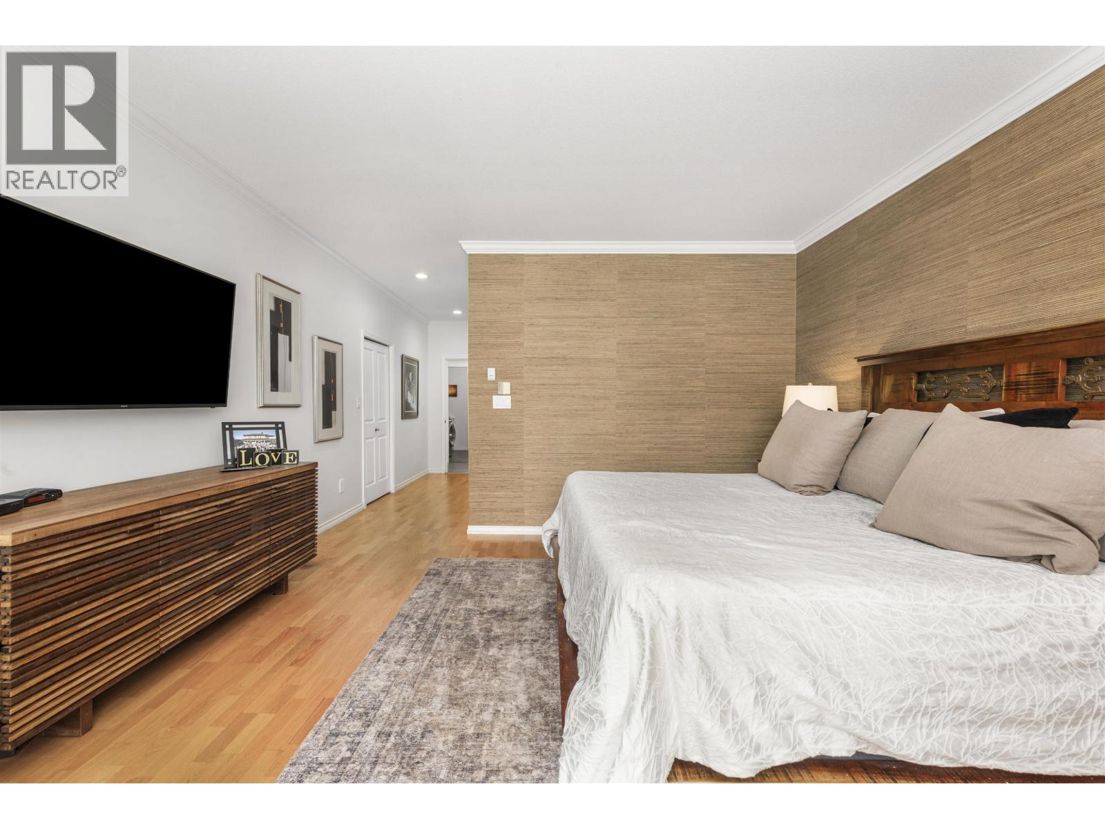 #204-6505 3 Avenue, Delta