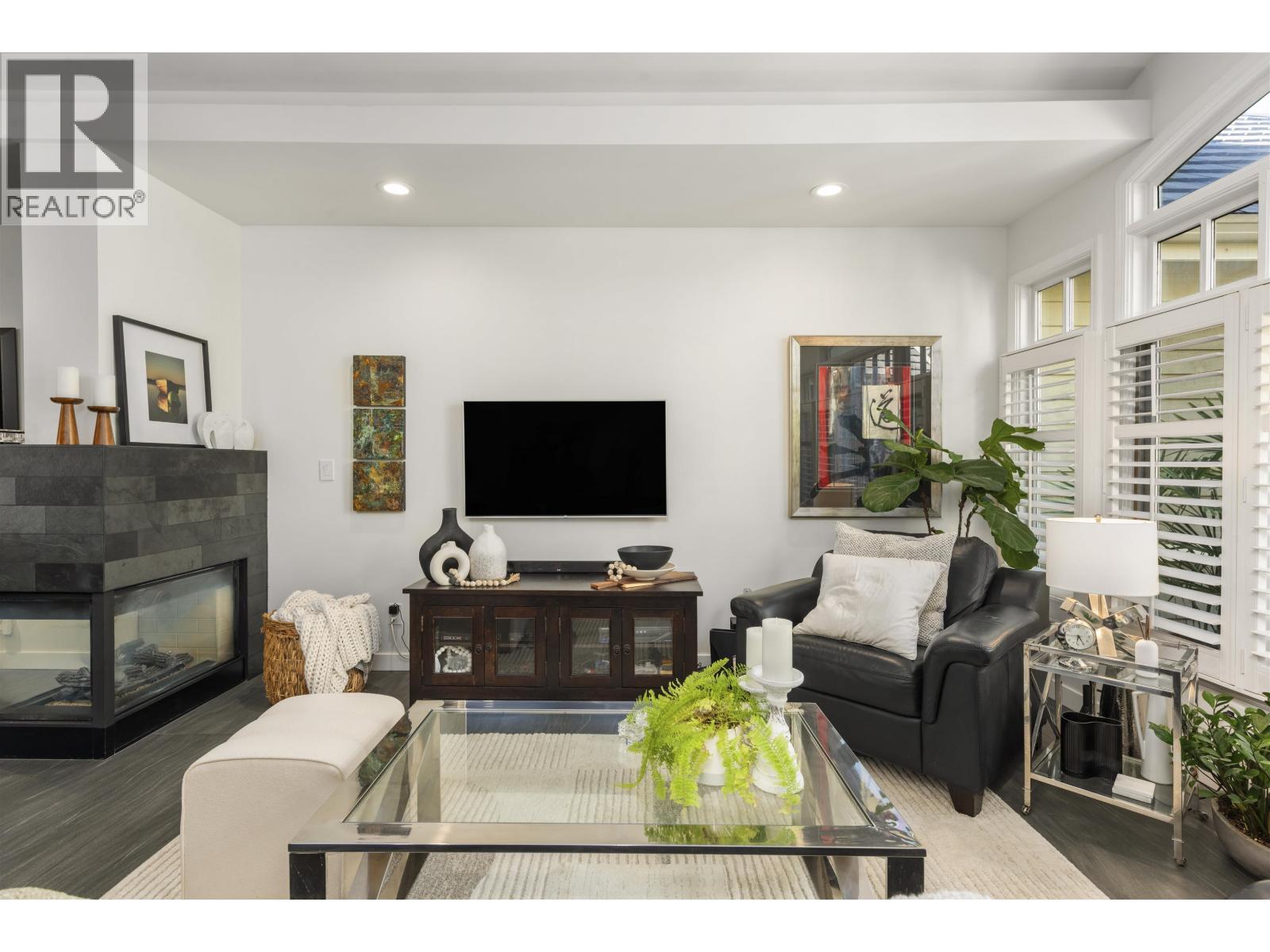 #204-6505 3 Avenue, Delta