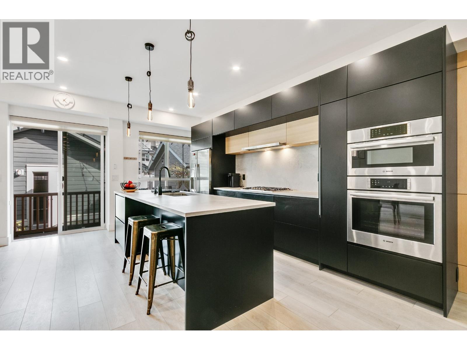 251 JENSEN STREET, New Westminster