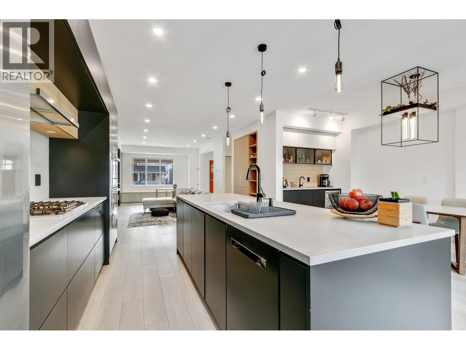 251 JENSEN STREET, New Westminster