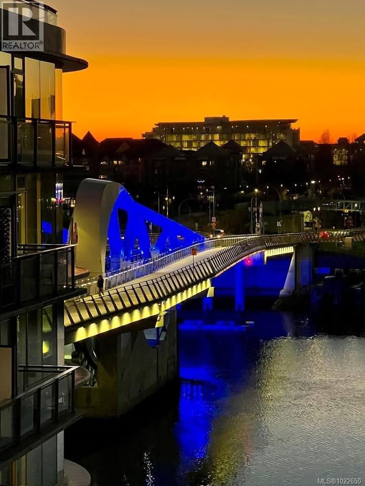 716 1628 Store St, Victoria