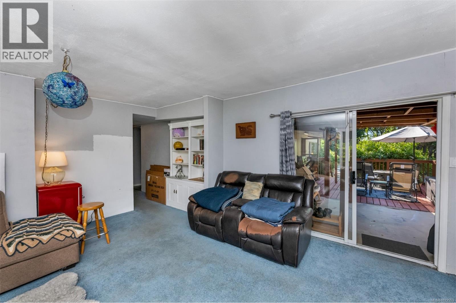 #13 5838 Blythwood Rd - 26