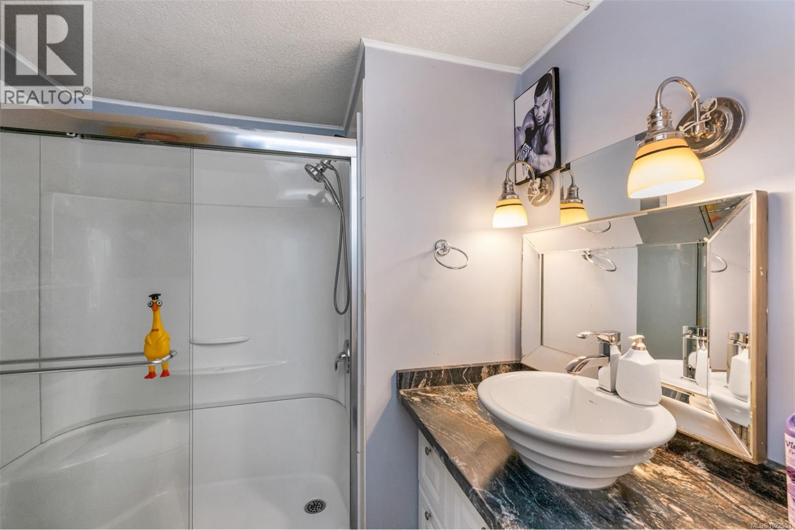 #13 5838 Blythwood Rd - 33