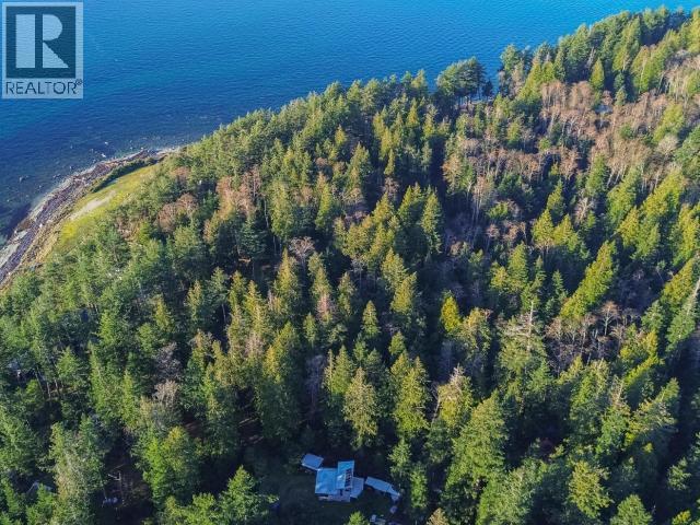 1136 HERCHMER ROAD, Savary Island