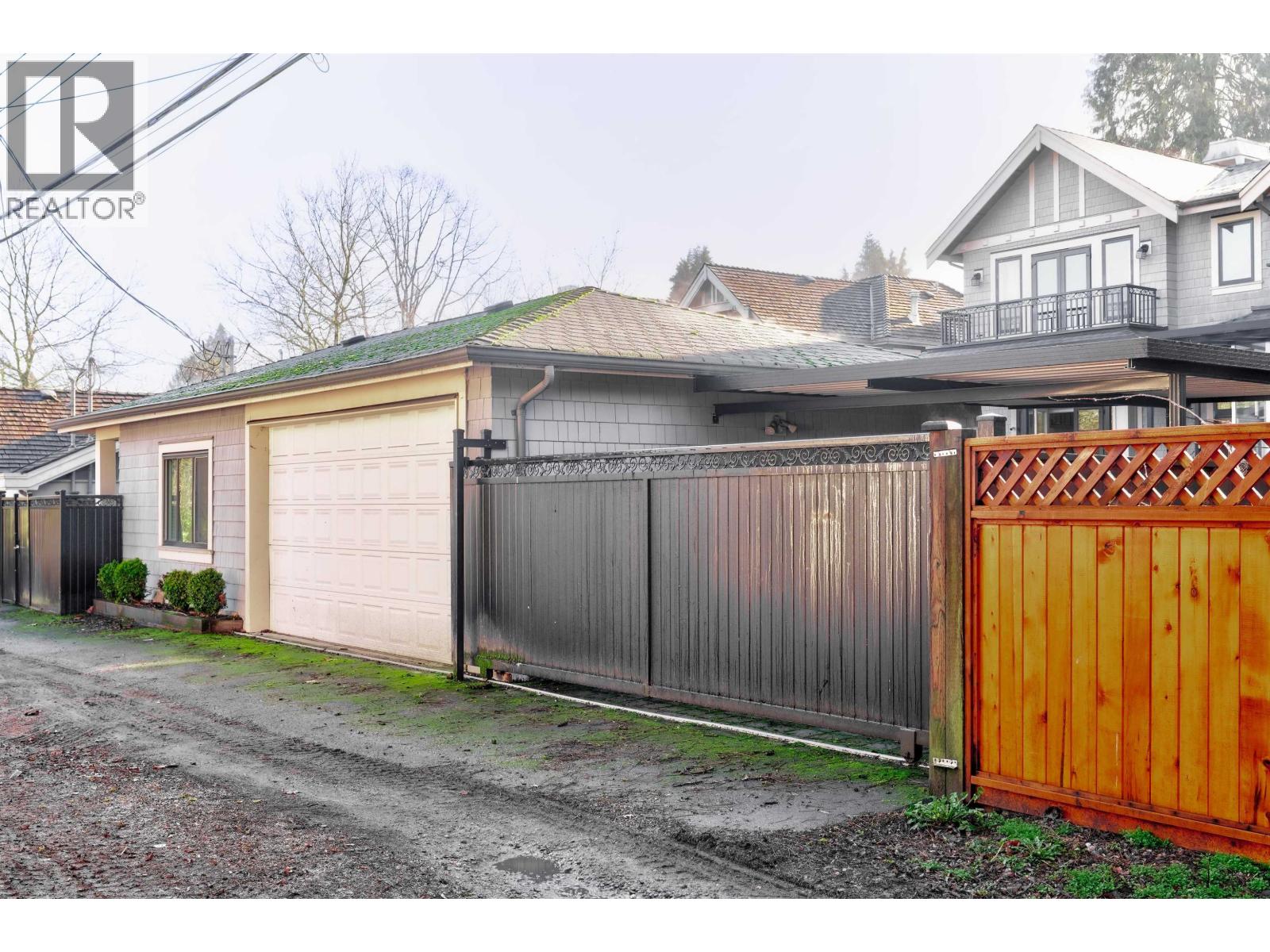2237 W 37TH AVENUE, Vancouver