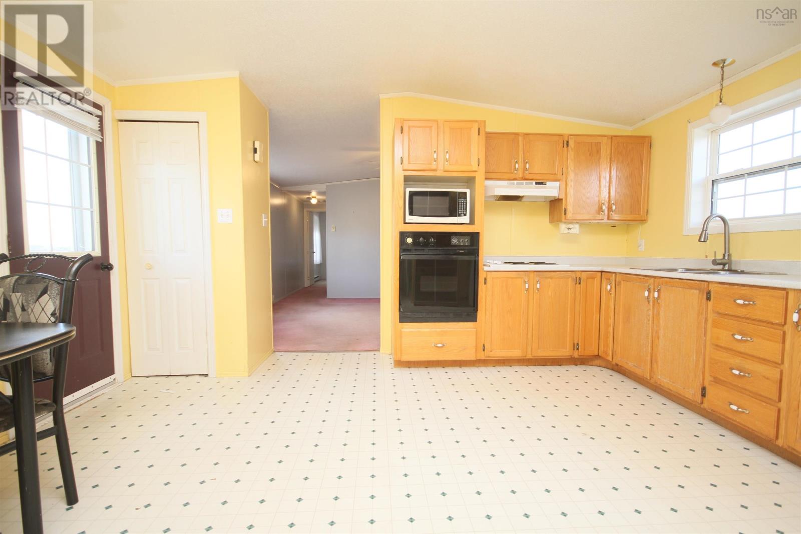 Property 10 of 28 of 27 Bennies Lane