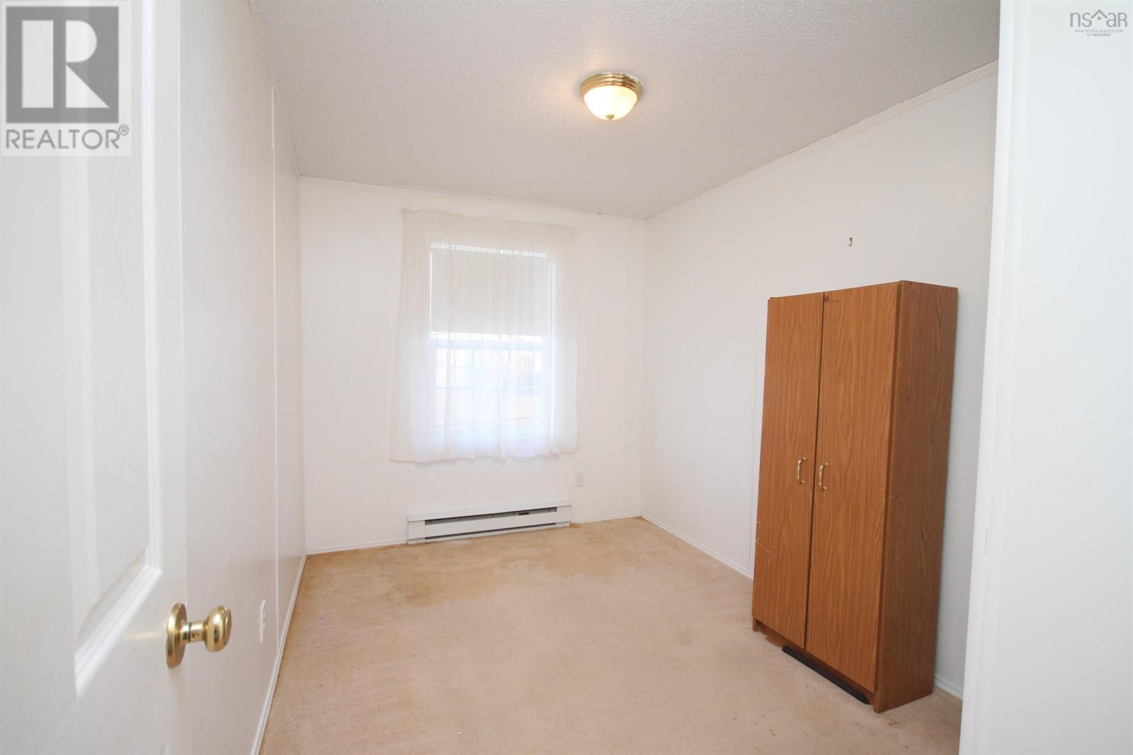 Property 23 of 28 of 27 Bennies Lane