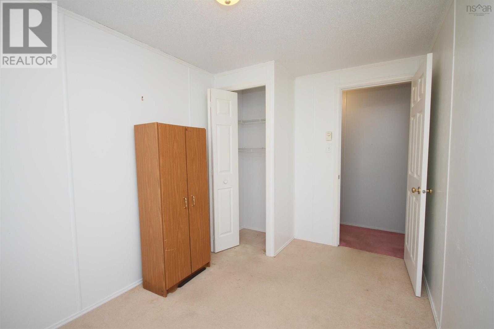 Property 24 of 28 of 27 Bennies Lane