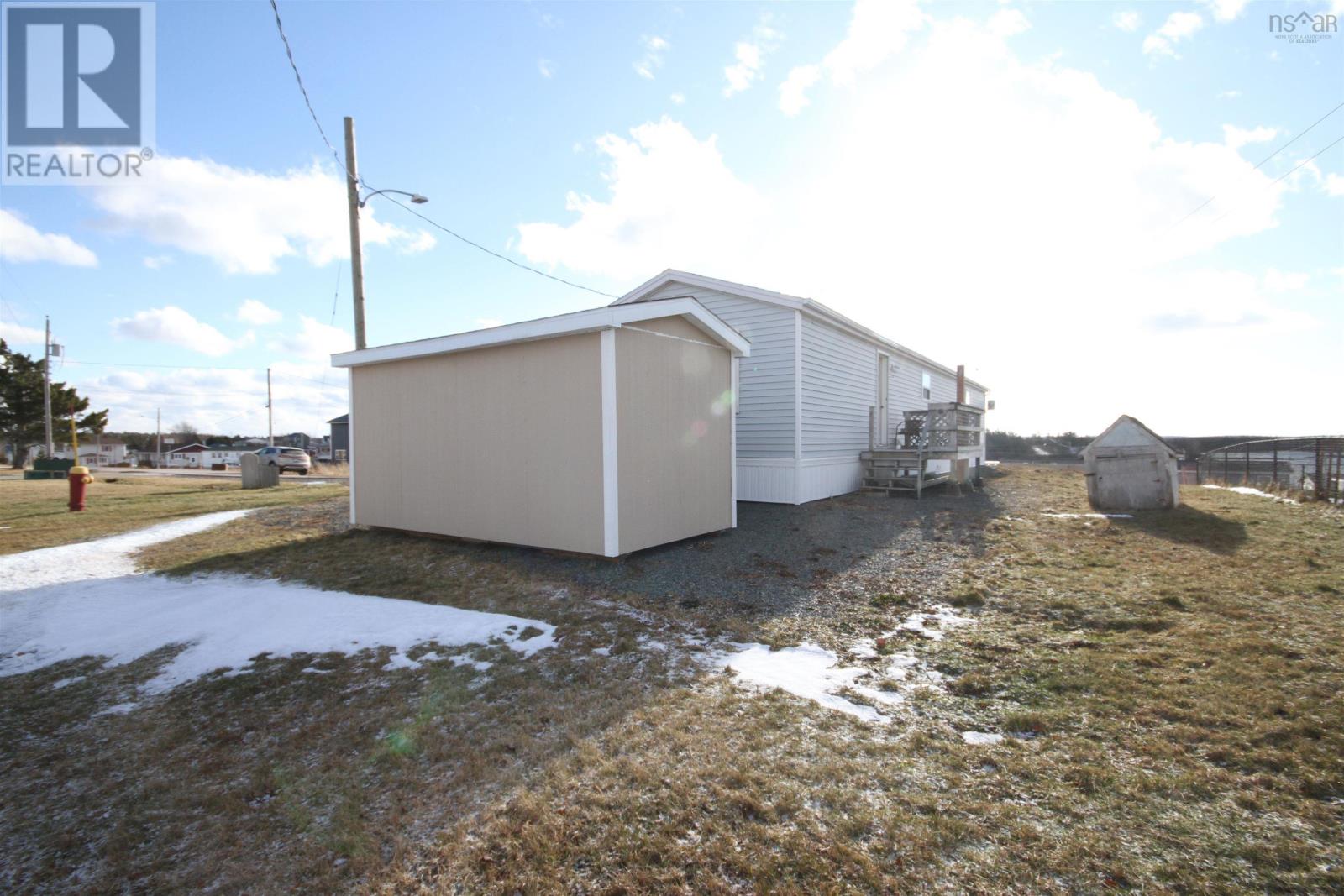 Property 6 of 28 of 27 Bennies Lane