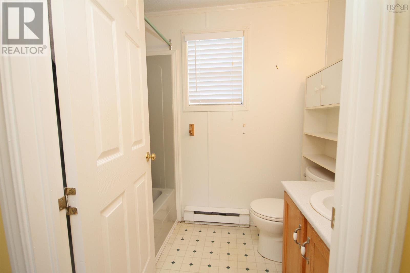 Property 26 of 28 of 27 Bennies Lane