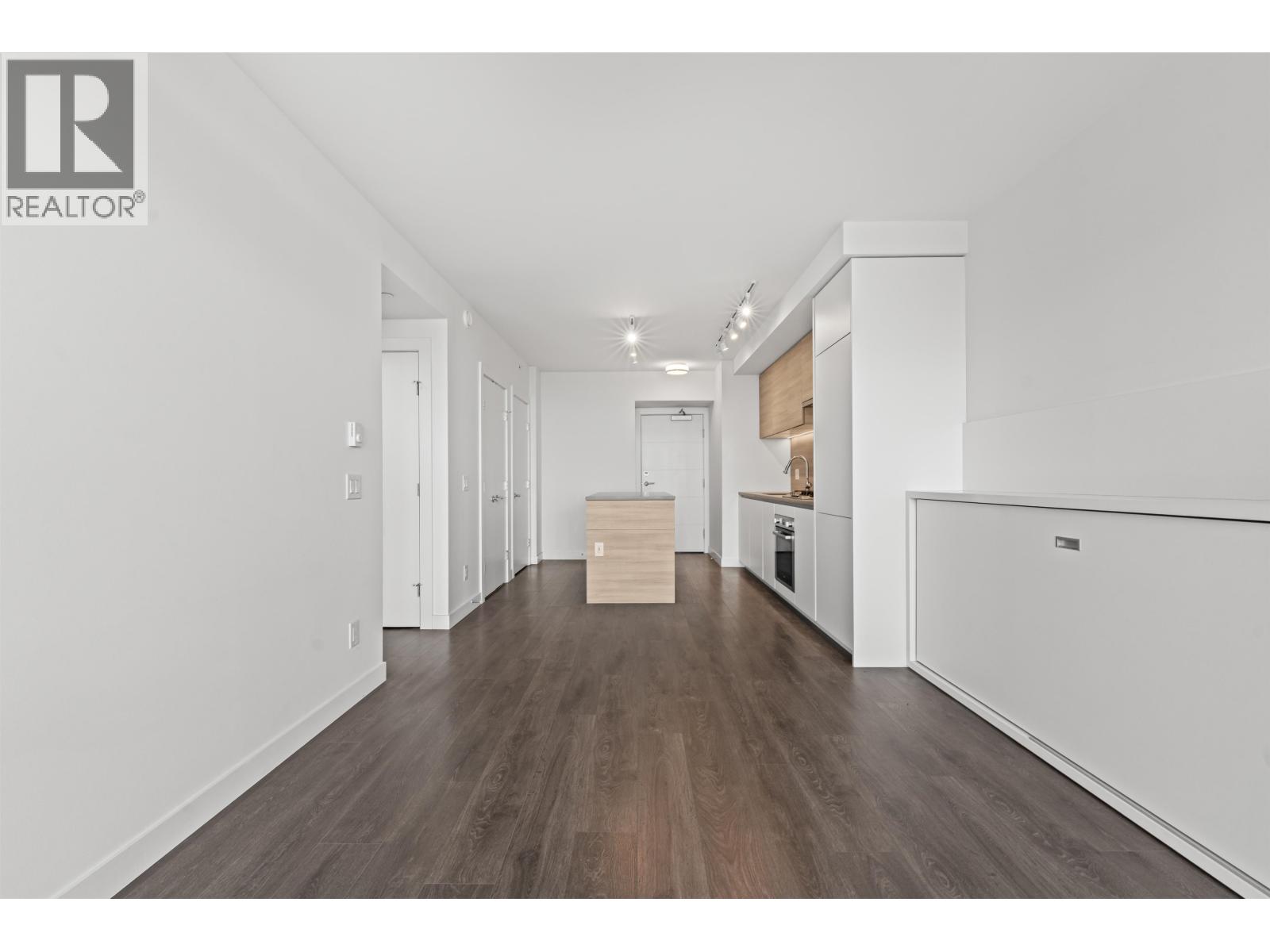 1106 652 WHITING WAY, Coquitlam