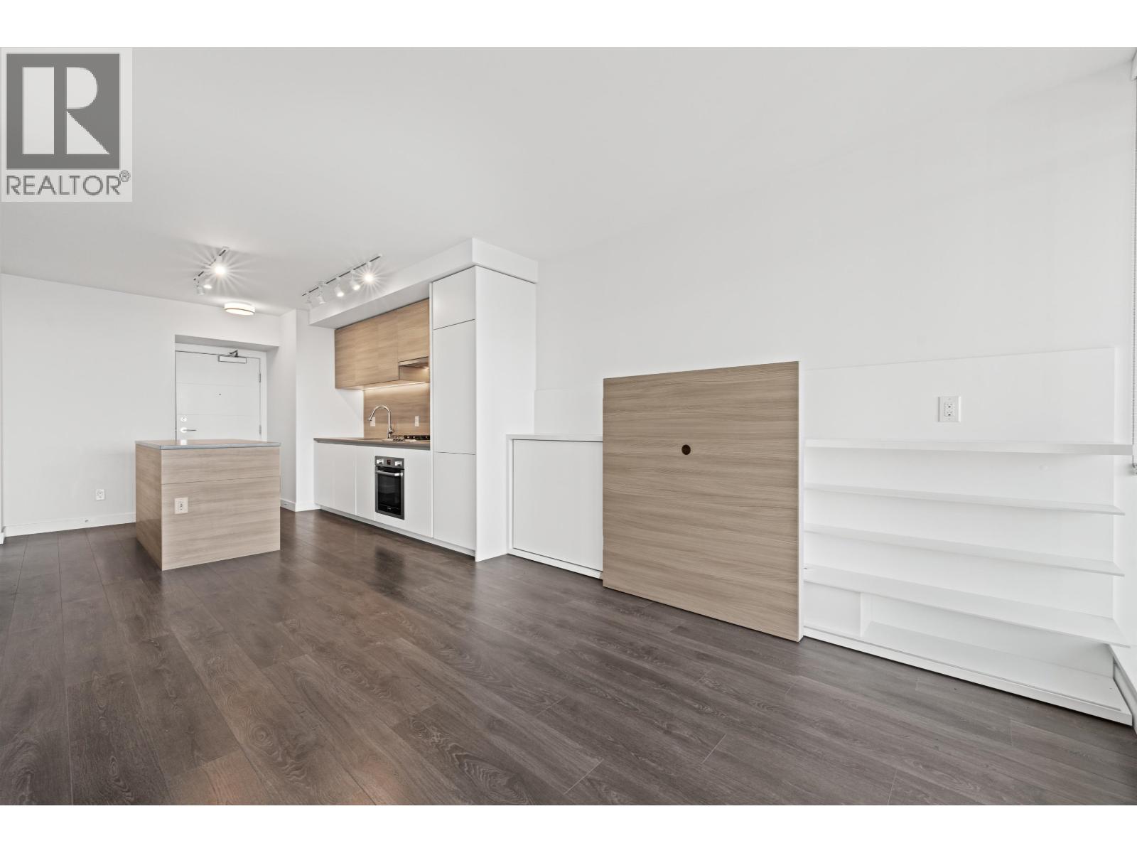 1106 652 WHITING WAY, Coquitlam