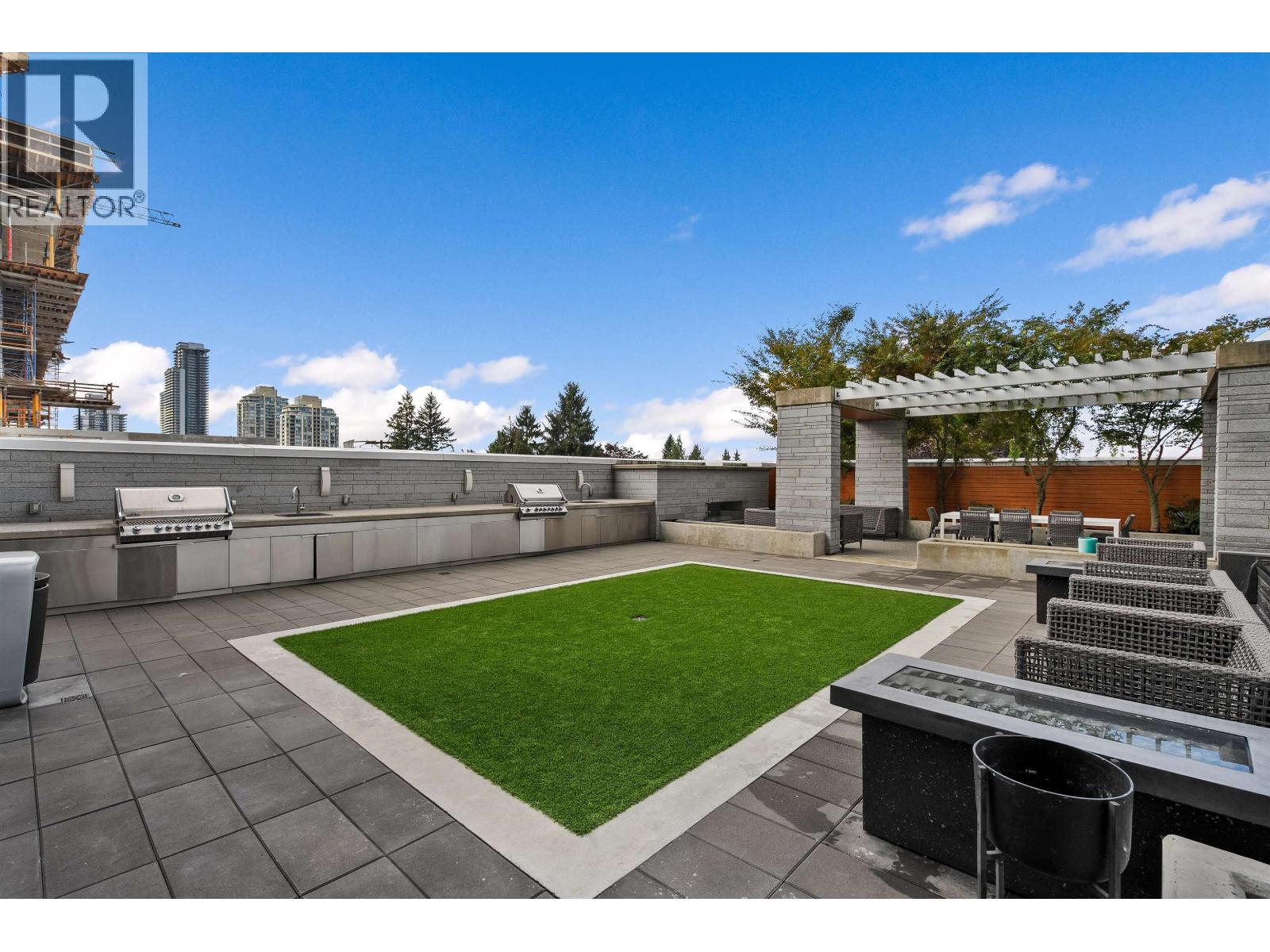 1106 652 WHITING WAY, Coquitlam