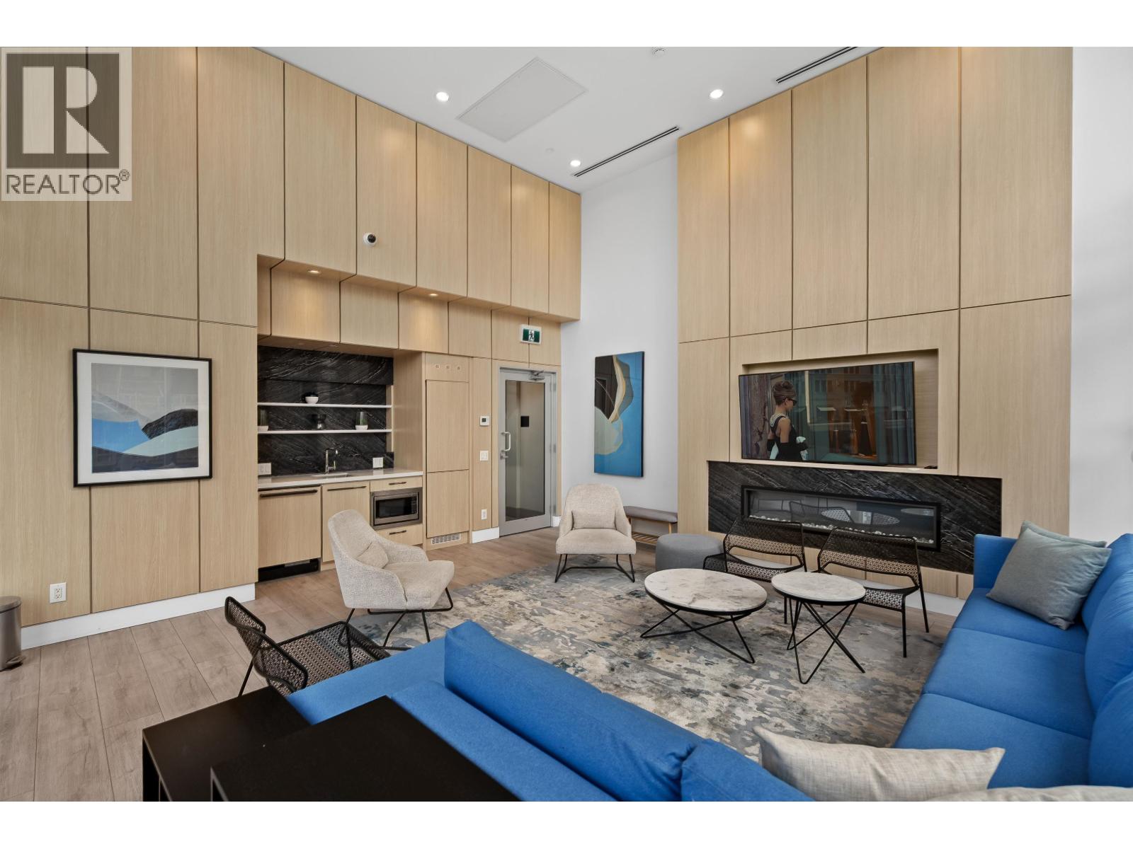 1106 652 WHITING WAY, Coquitlam