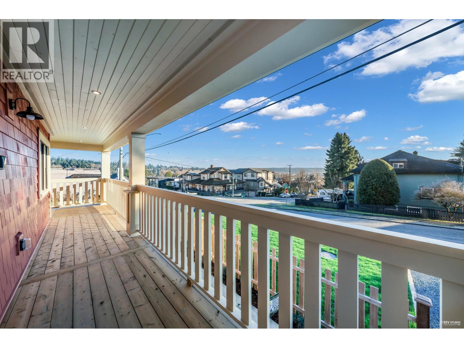 101 1125 CARTIER AVENUE, Coquitlam