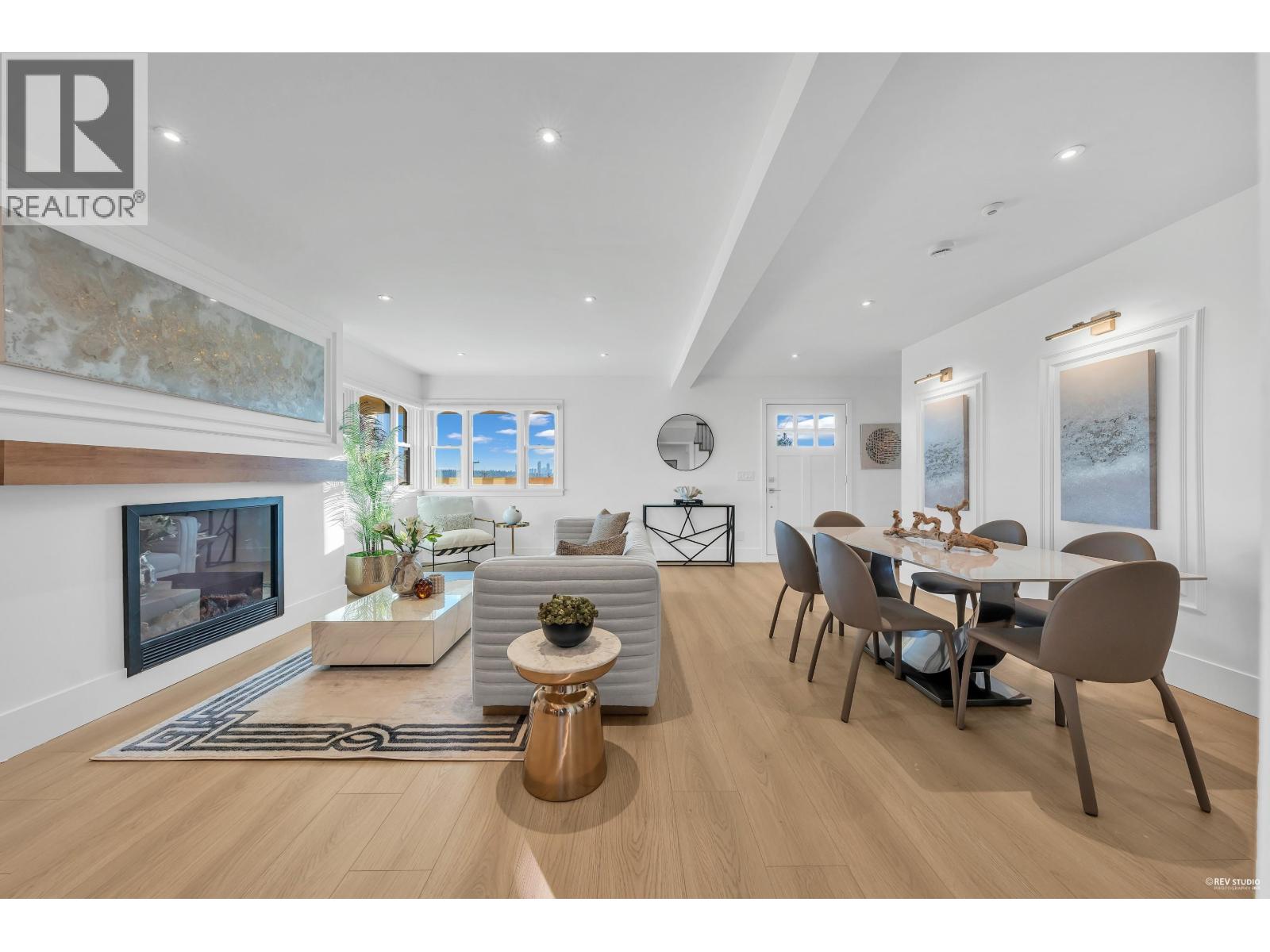 101 1125 CARTIER AVENUE, Coquitlam