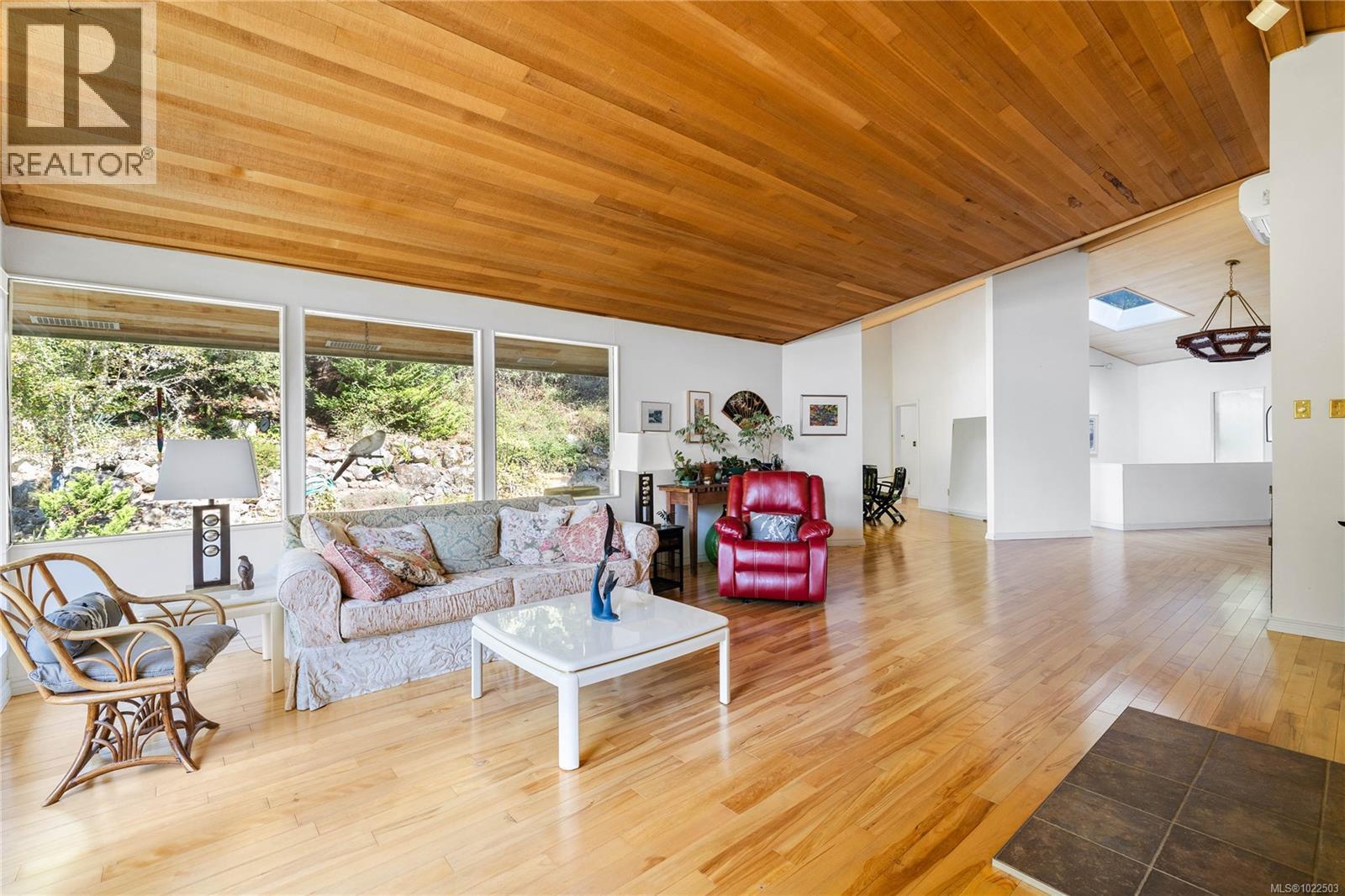  212 Sunset Drive, Salt Spring