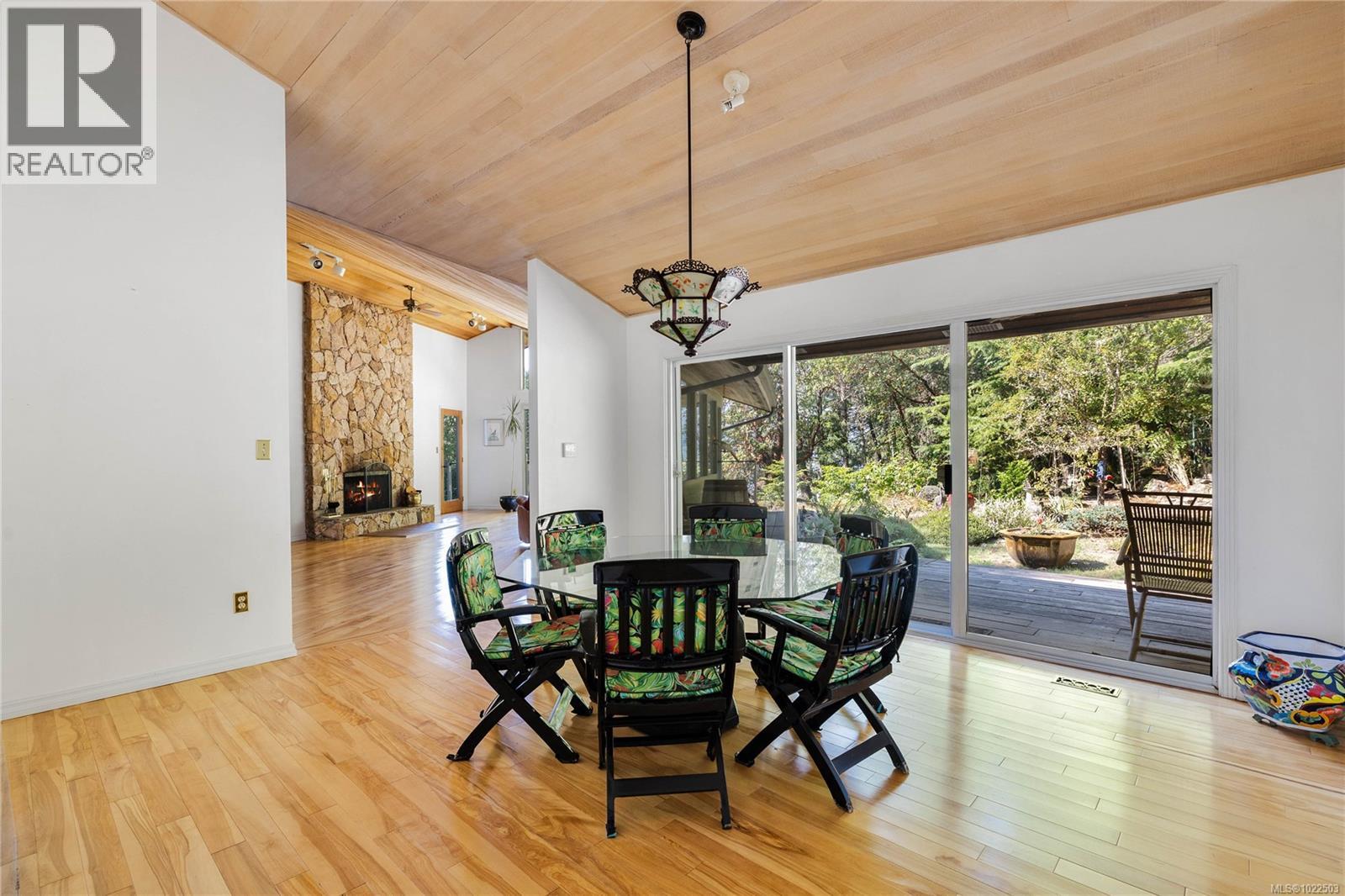  212 Sunset Drive, Salt Spring