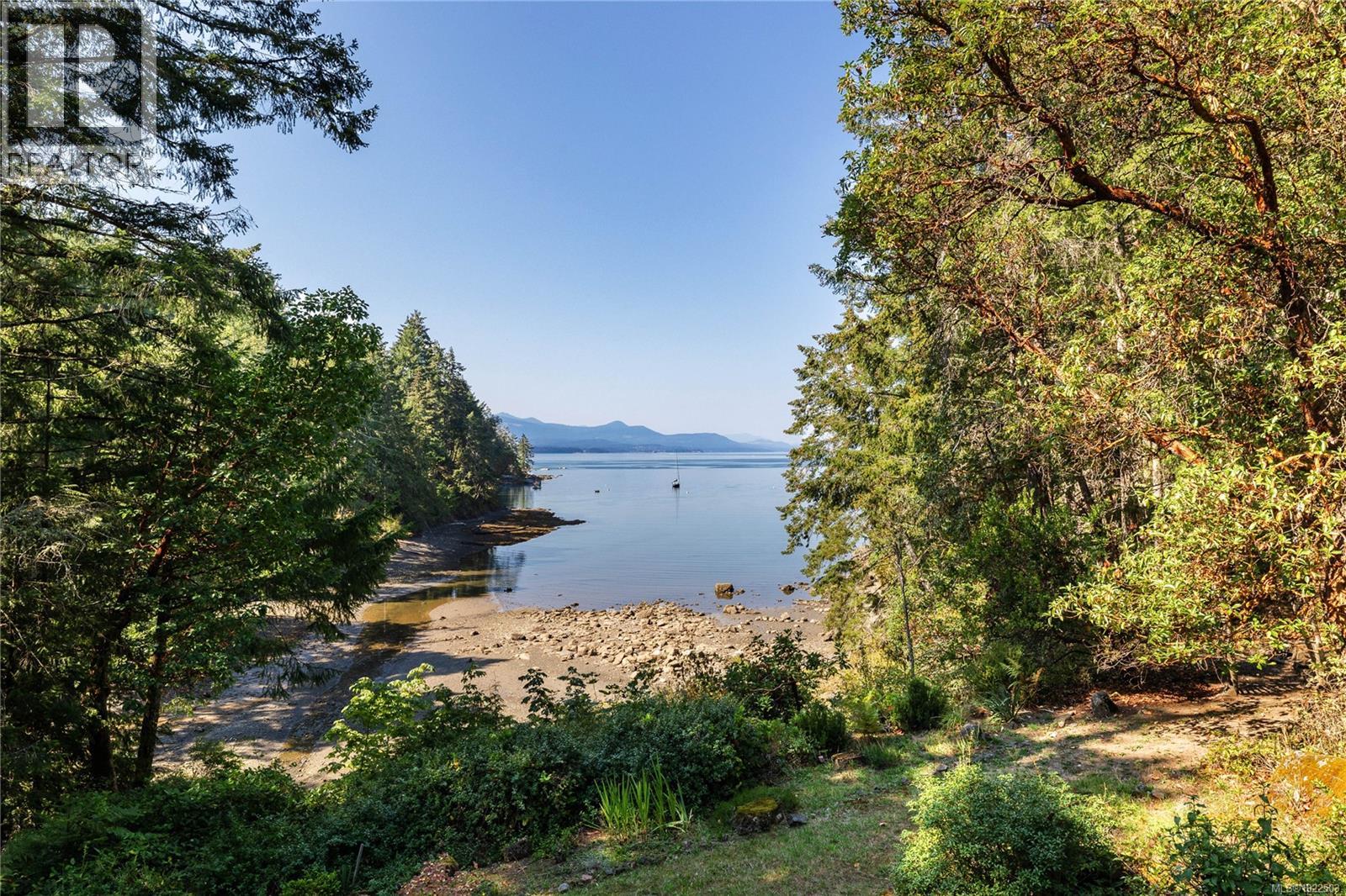  212 Sunset Drive, Salt Spring