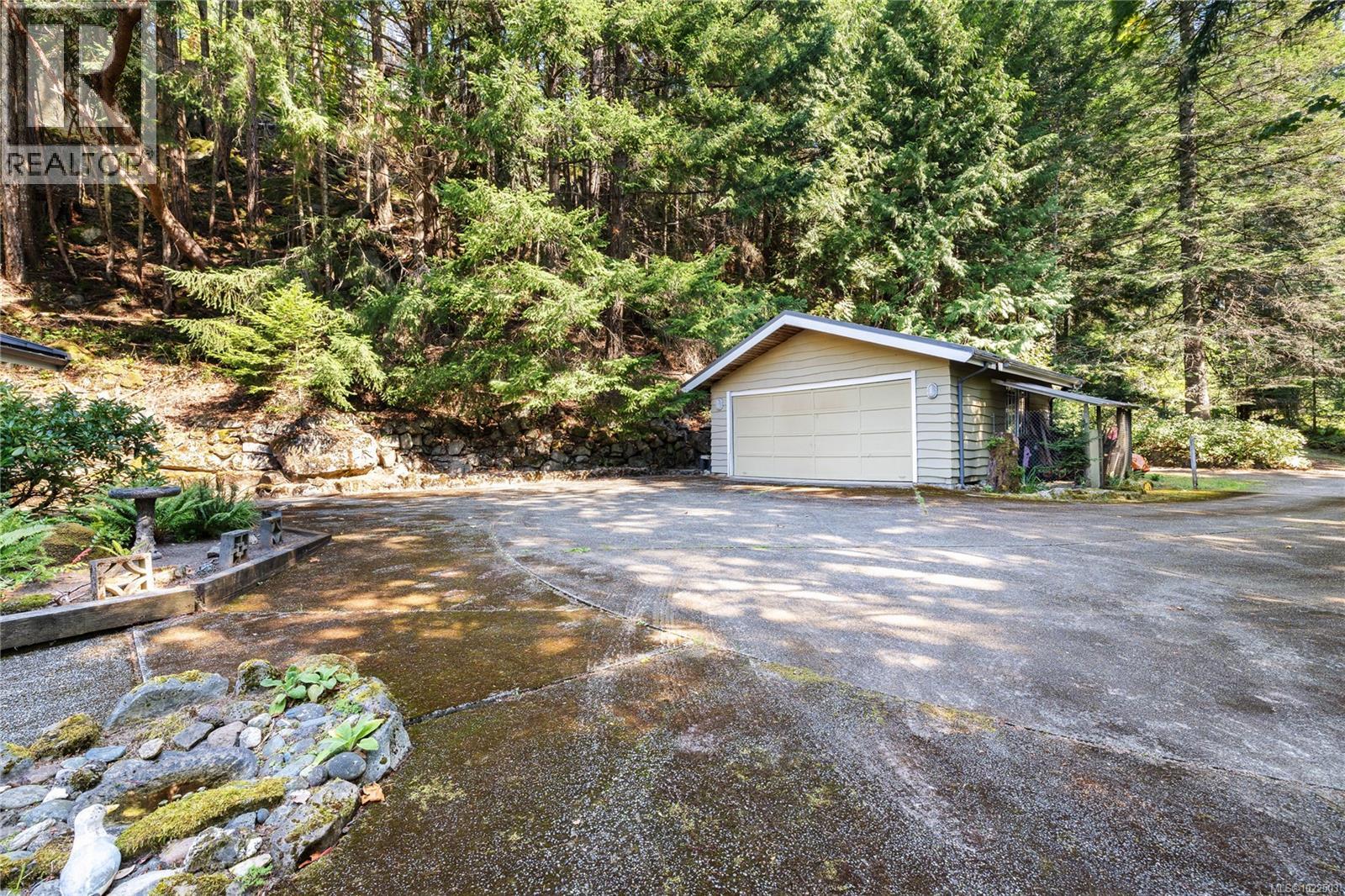  212 Sunset Drive, Salt Spring