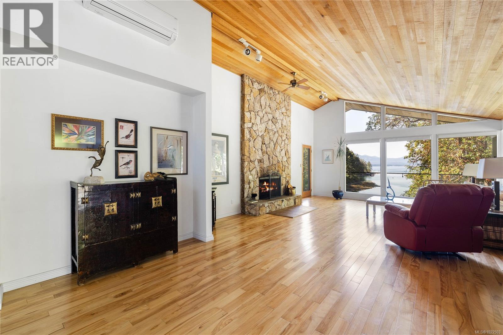  212 Sunset Drive, Salt Spring