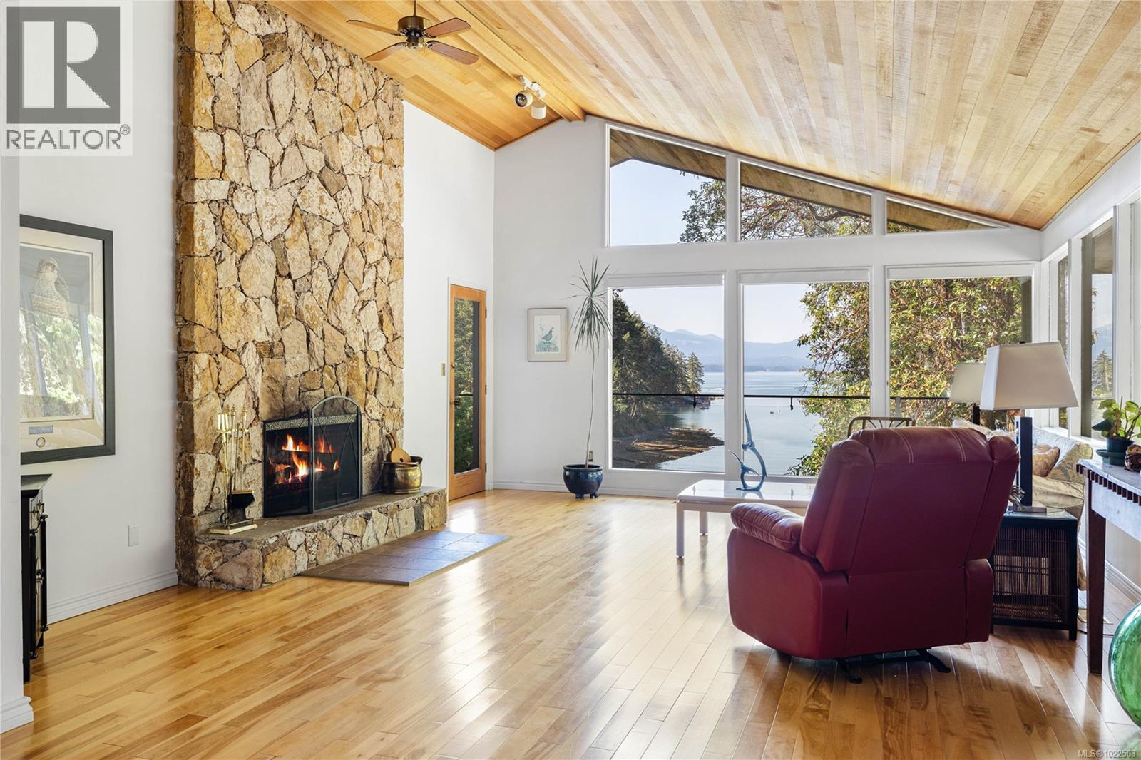  212 Sunset Drive, Salt Spring