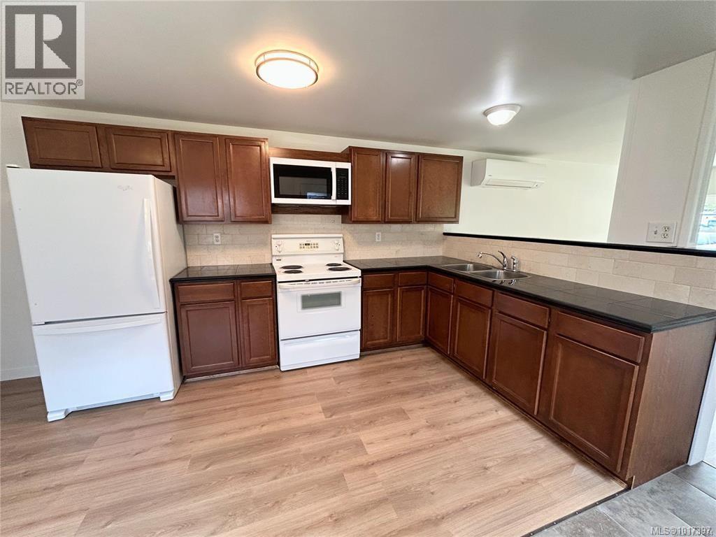 #10B 1120 SHAWNIGAN-MILL BAY RD - 10