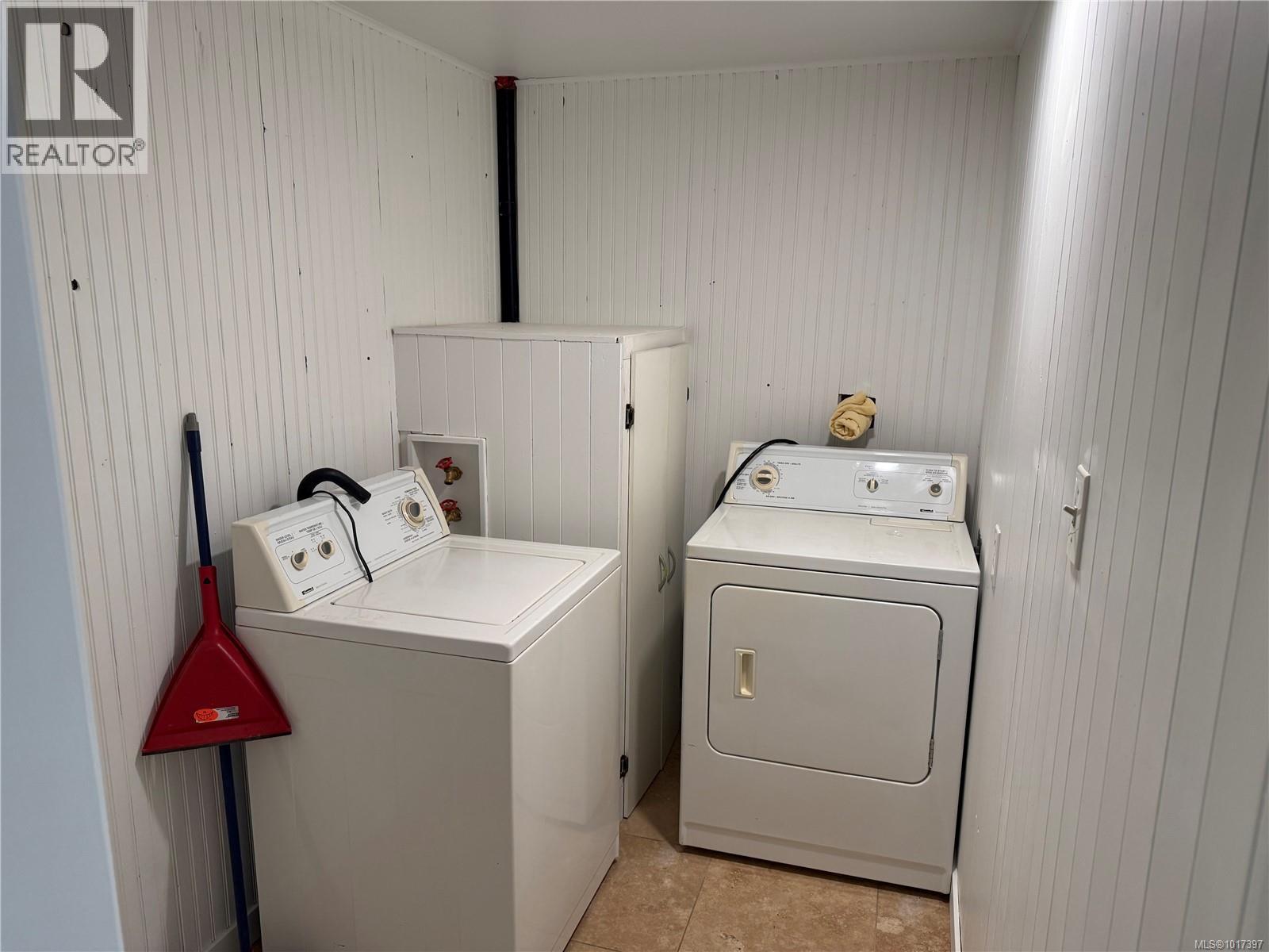 #10B 1120 SHAWNIGAN-MILL BAY RD - 14