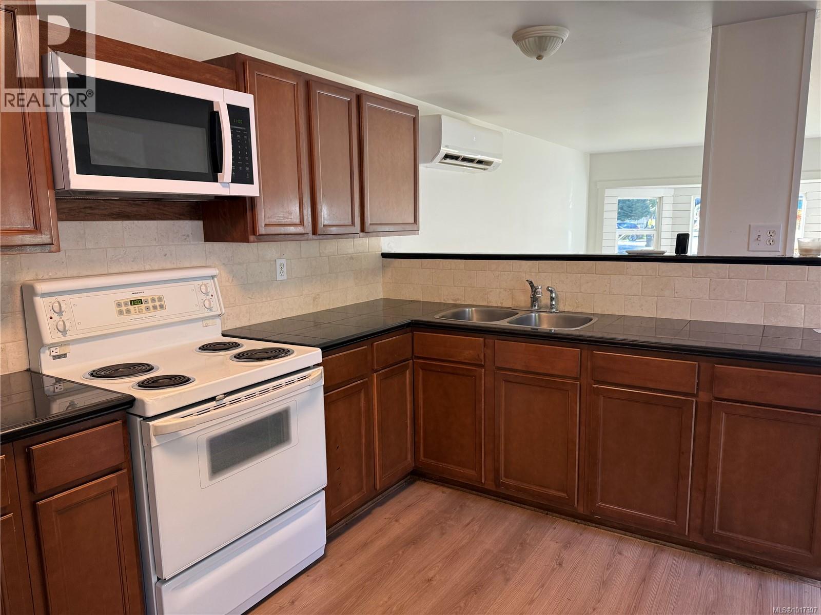 #10B 1120 SHAWNIGAN-MILL BAY RD - 8