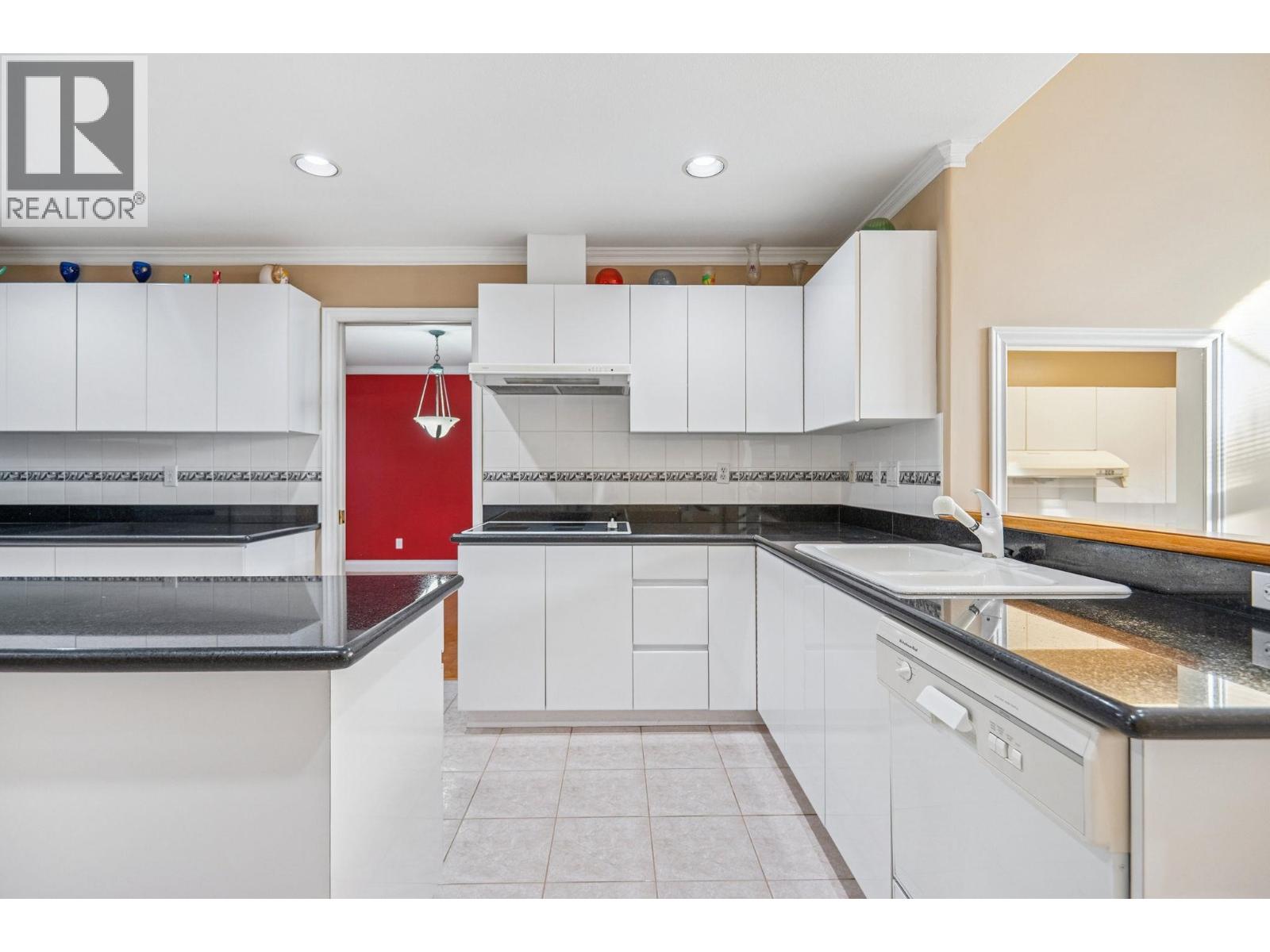 8340 LUNEN ROAD, Richmond