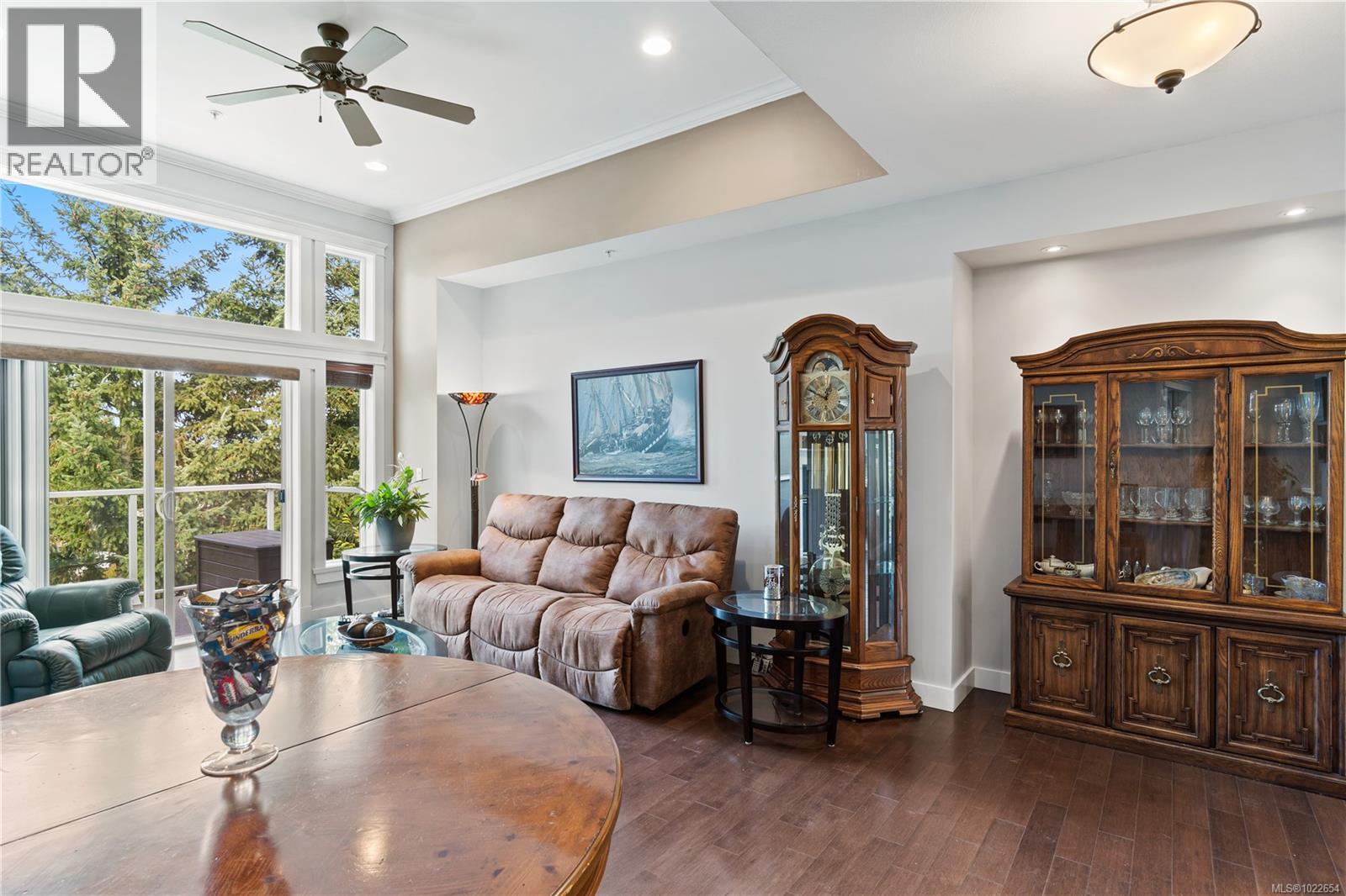 6166 Arlin Pl, Nanaimo