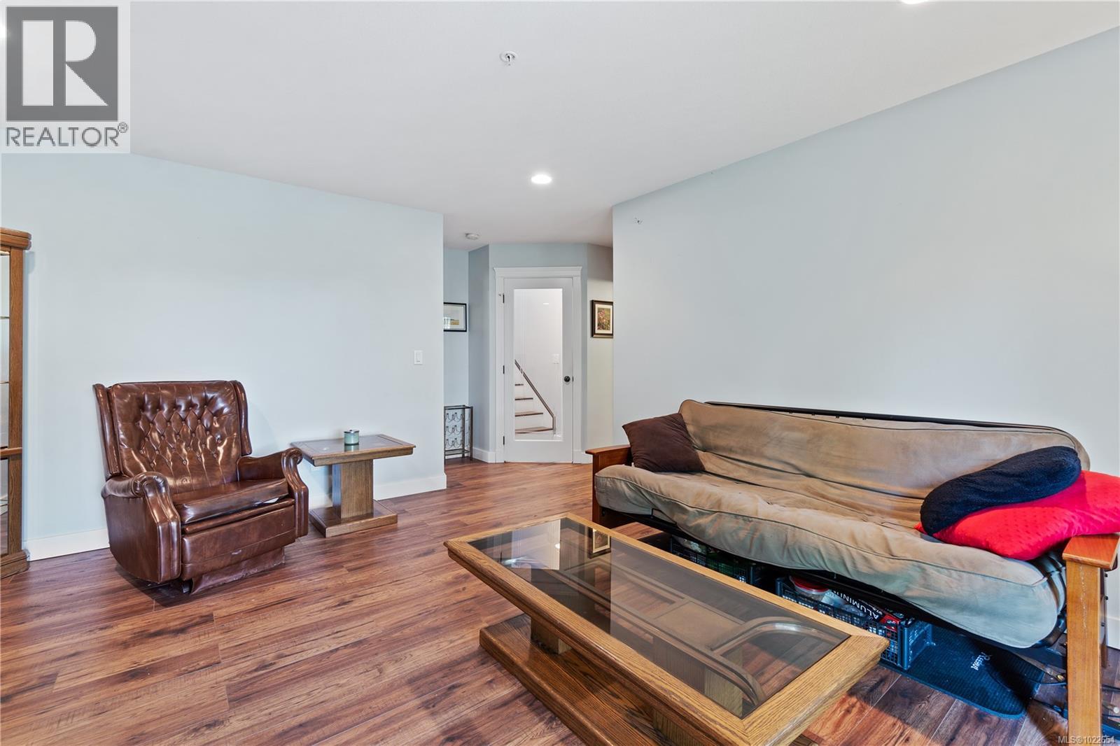 6166 Arlin Pl, Nanaimo