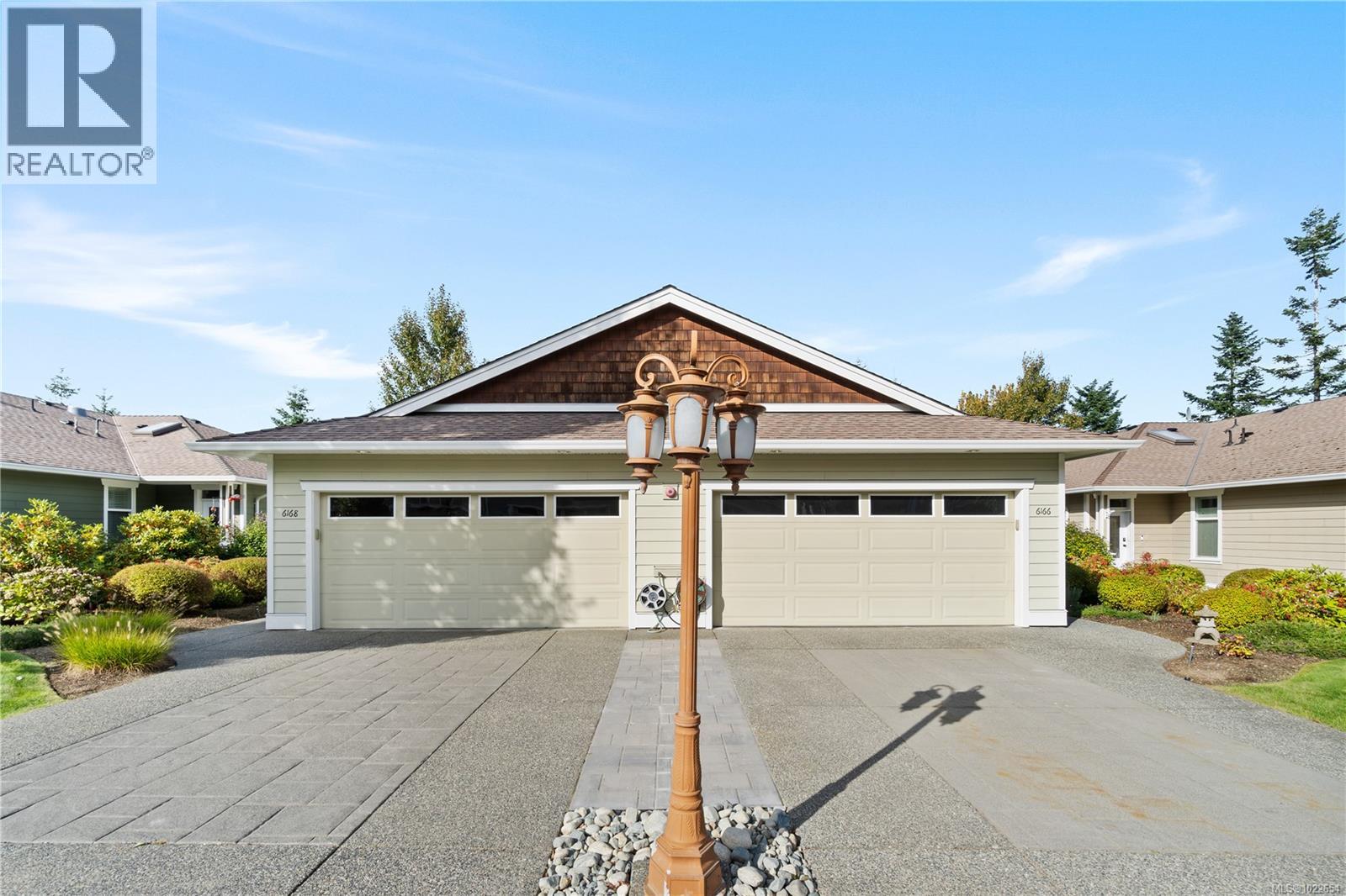 6166 Arlin Pl, Nanaimo