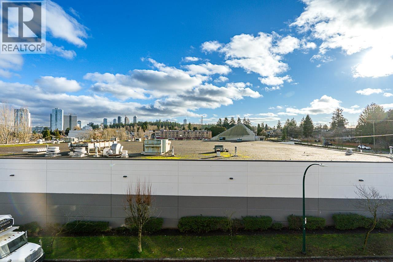 211 5625 SENLAC STREET, Vancouver