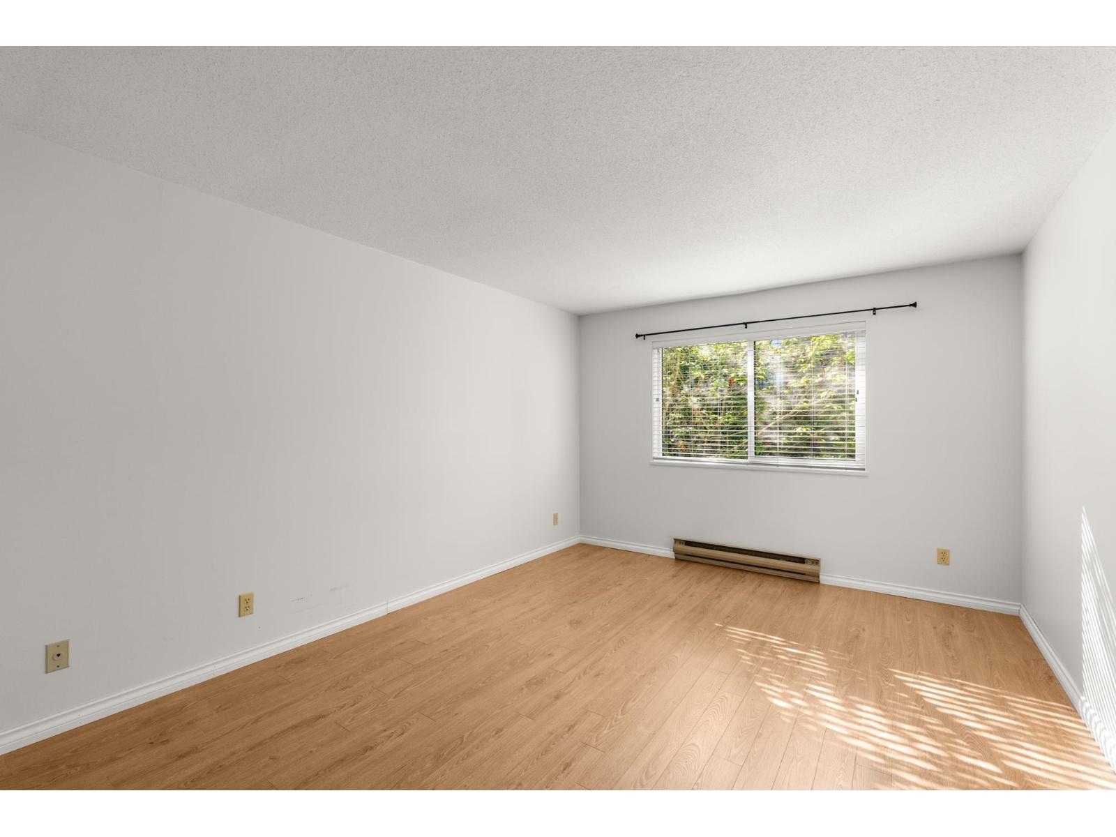 205 1531 MERKLIN STREET, White Rock