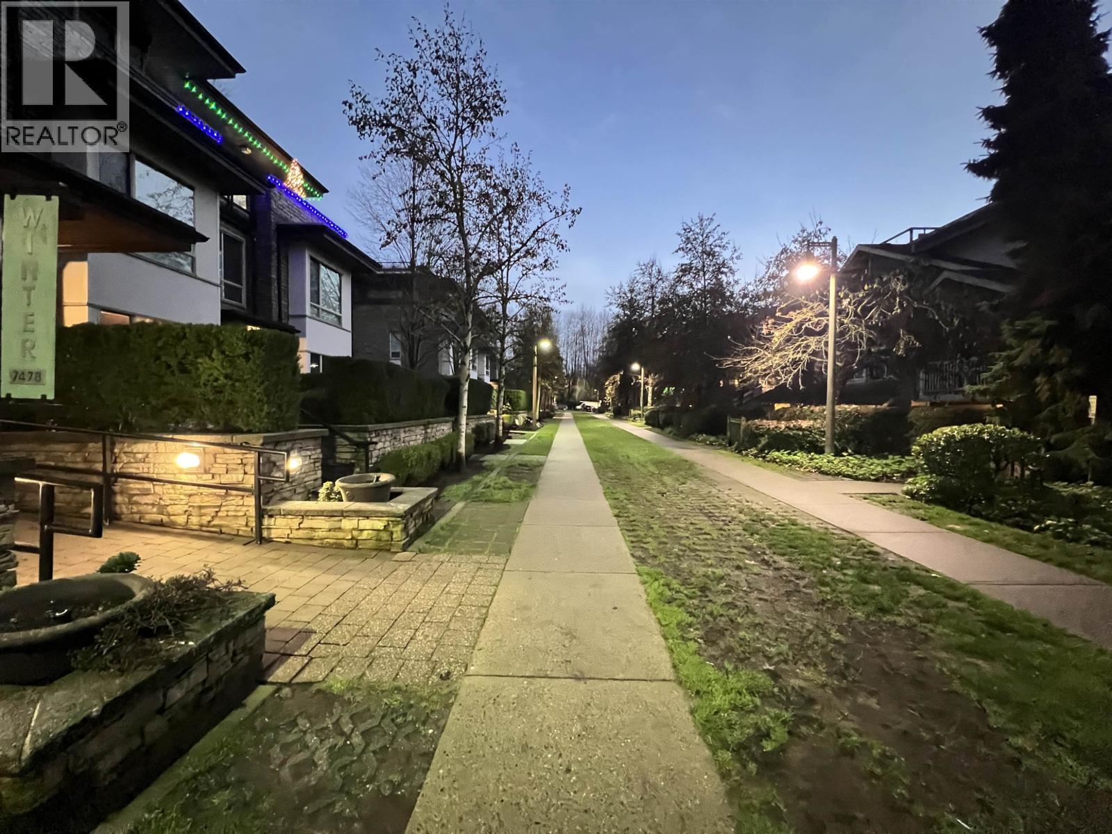 103 7478 BYRNEPARK WALK, Burnaby