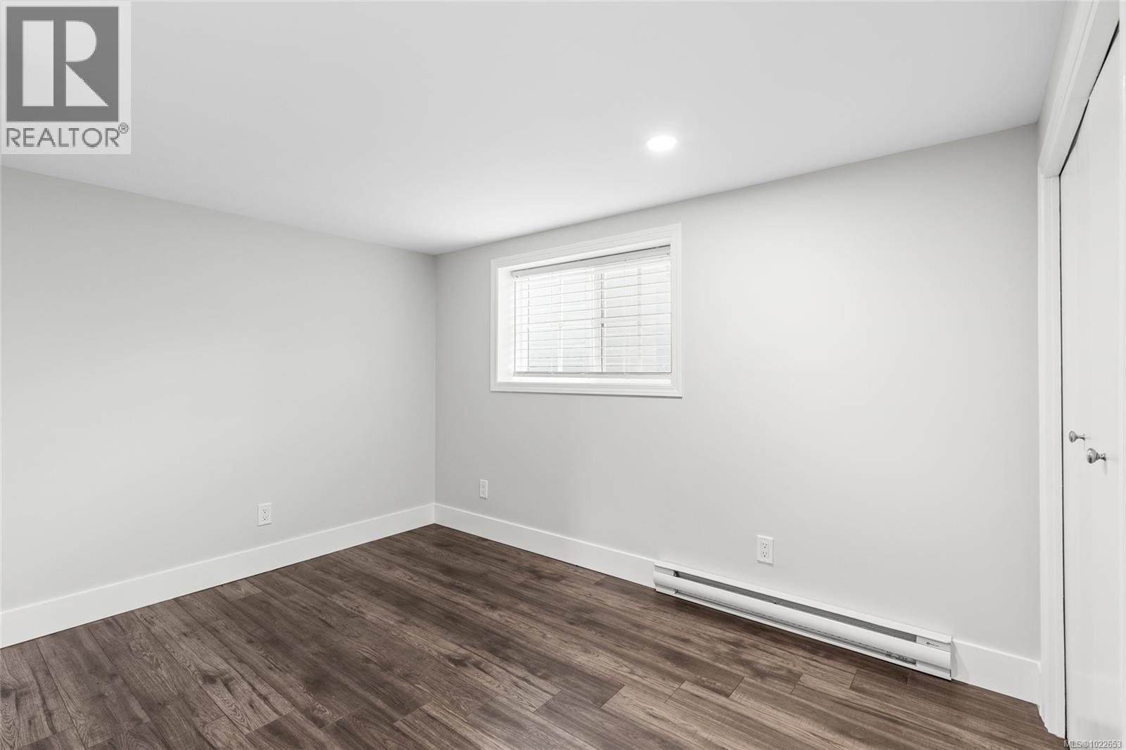 3337 Kingsley St, Saanich