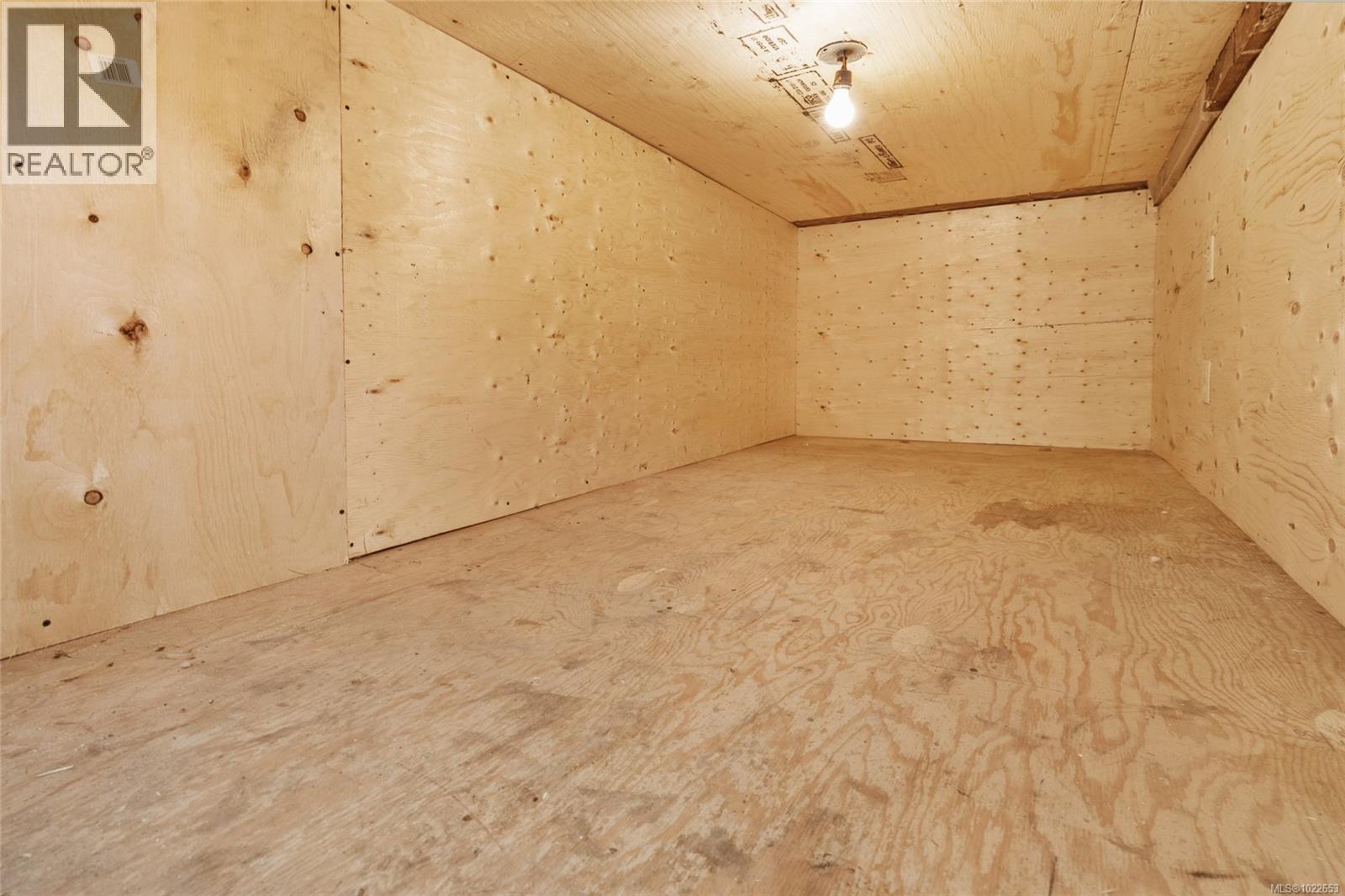 3337 Kingsley St, Saanich