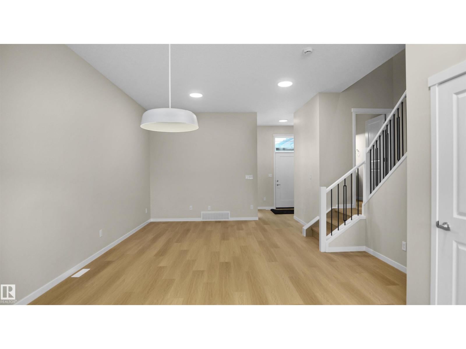 7116 51 AV, Beaumont