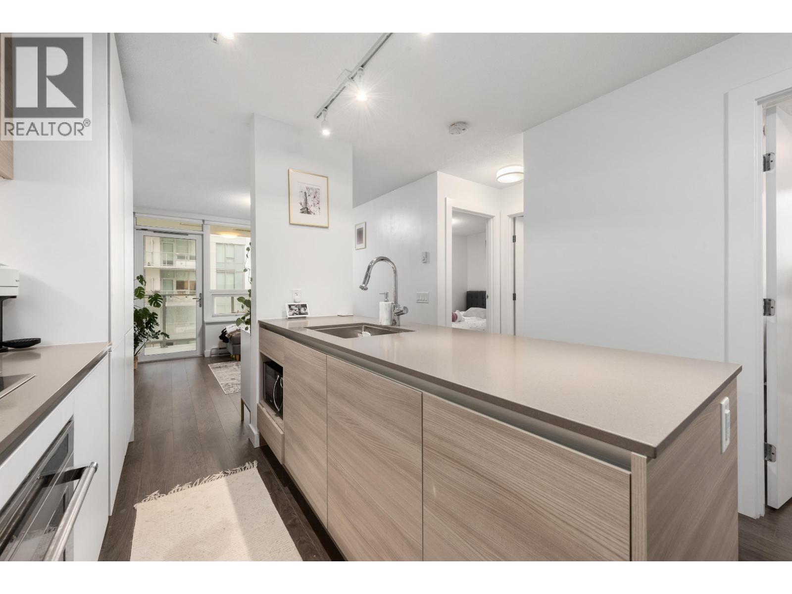 2509 908 QUAYSIDE DRIVE, New Westminster