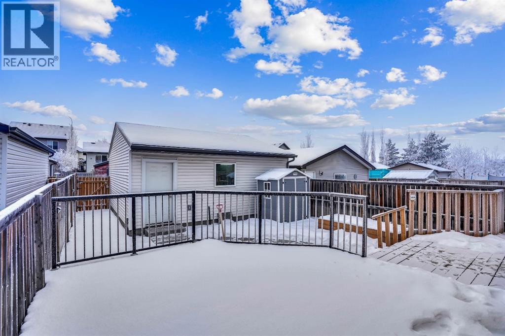 Single Family House for Sale in  Cranberry Place SE Cranston Calgary 