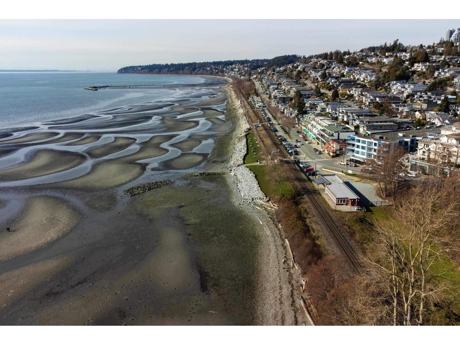 104 1320 FIR STREET, White Rock