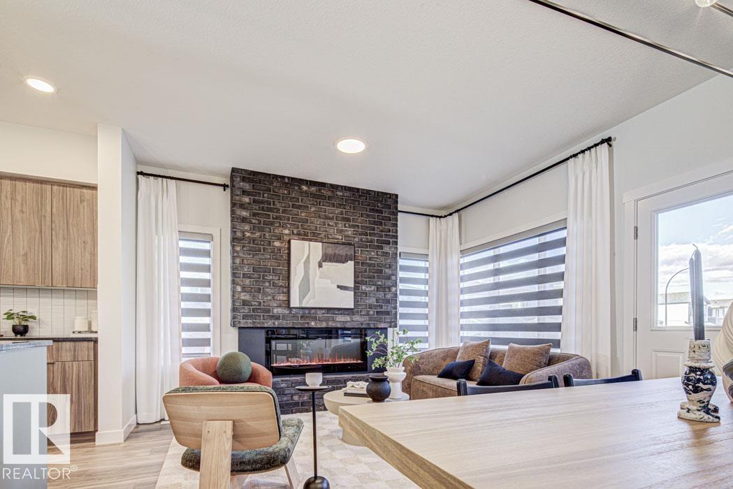 1214 MCLEOD AV, Spruce Grove