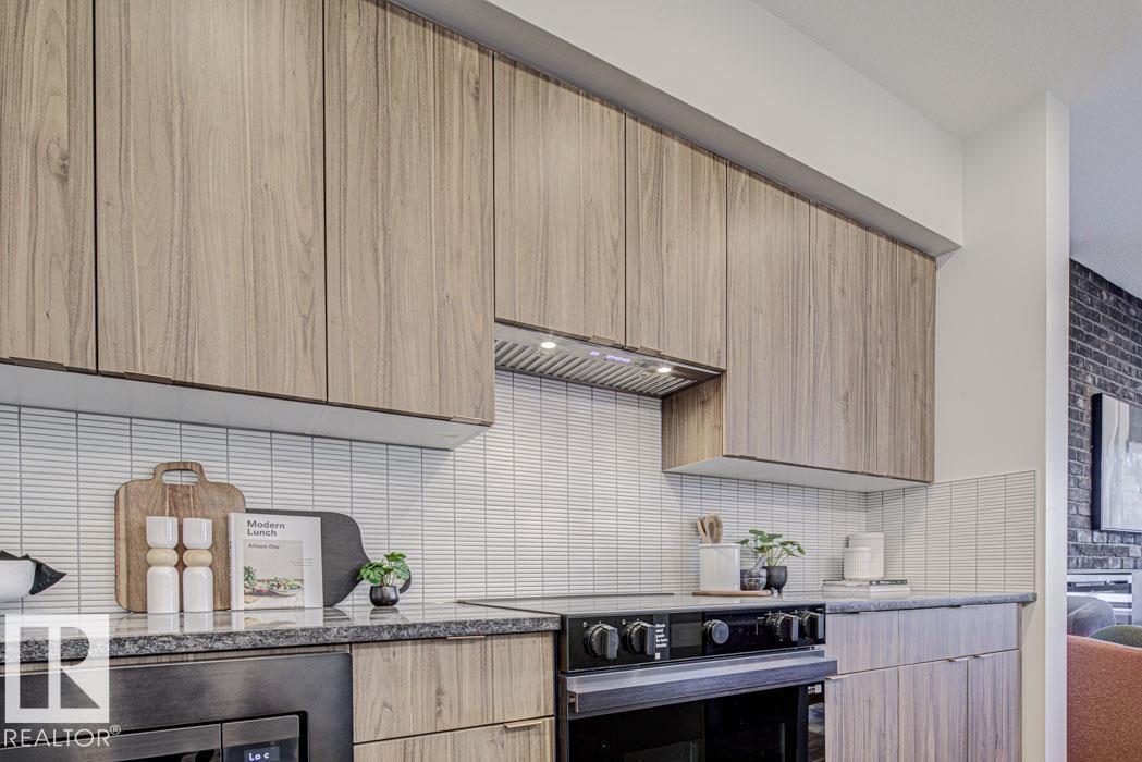 1214 MCLEOD AV, Spruce Grove