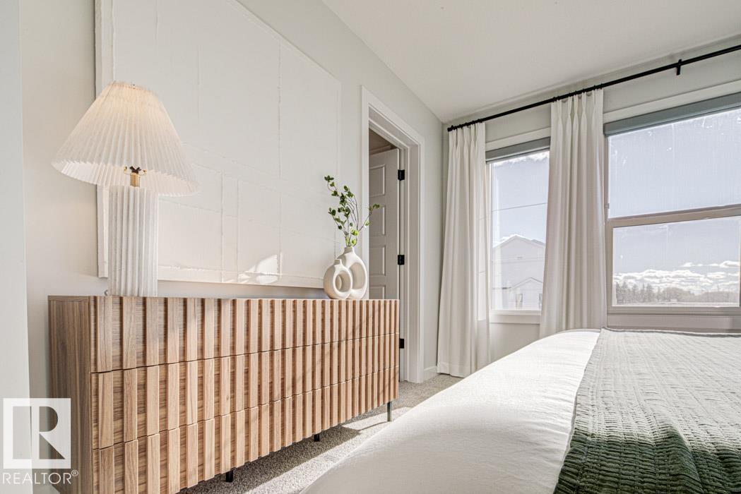 1214 MCLEOD AV, Spruce Grove