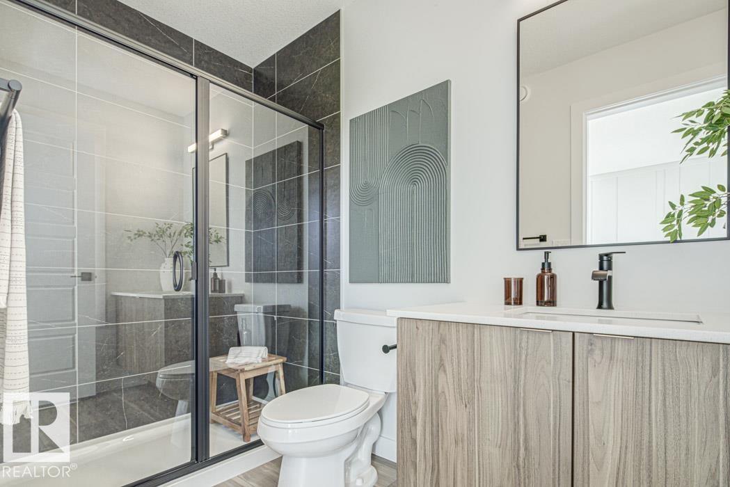 1214 MCLEOD AV, Spruce Grove